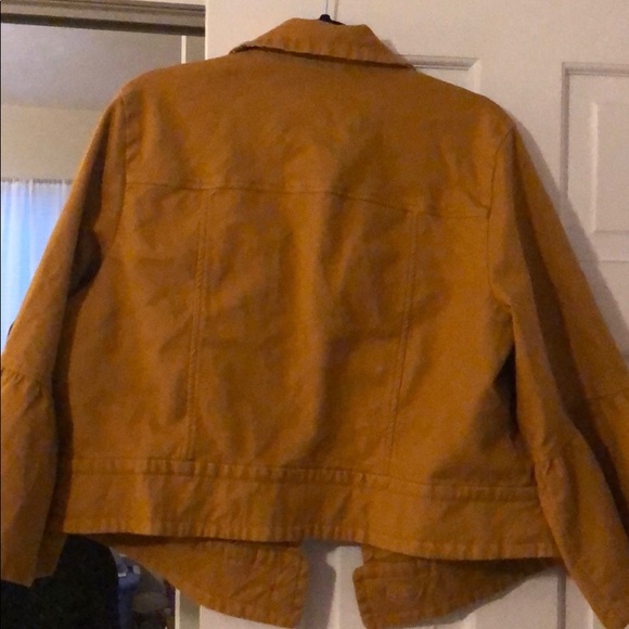 Jacket - Picture 3 of 3